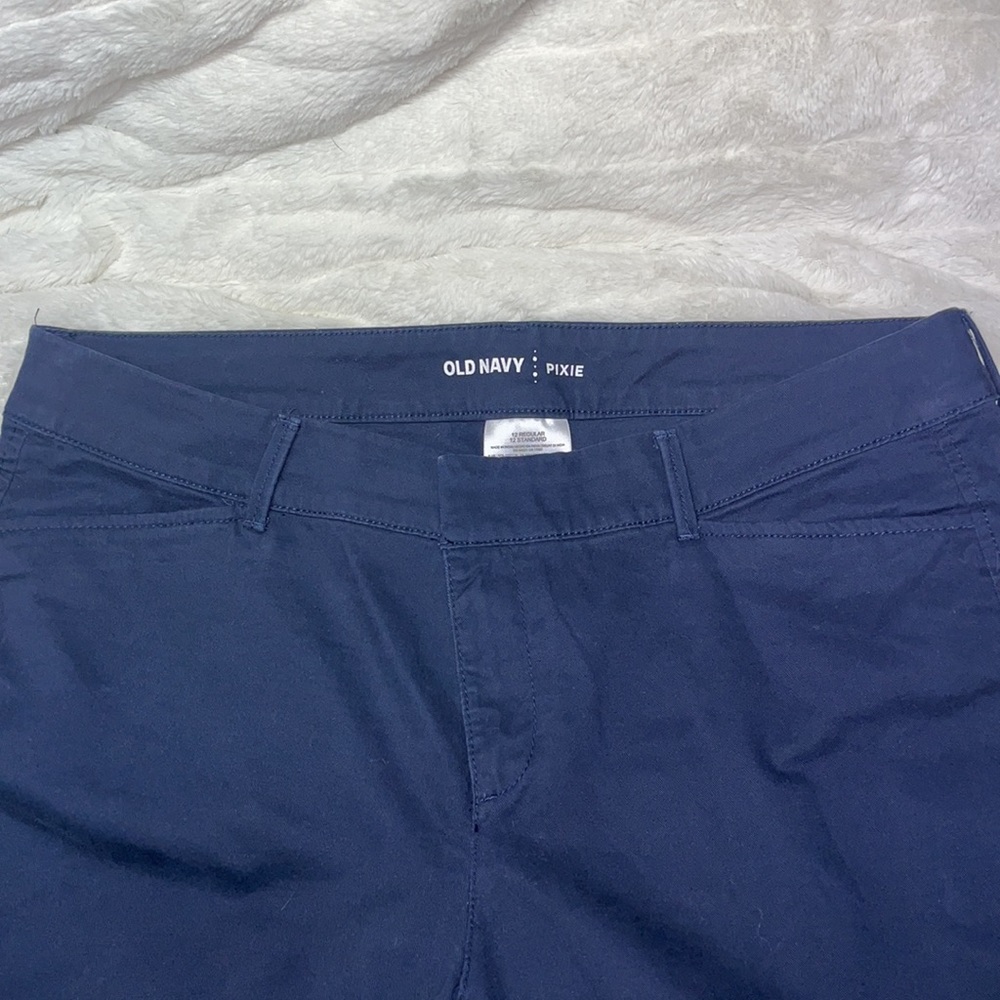 Old Navy Pixie Pants -EUC- Size 12 - Picture 5 of 5